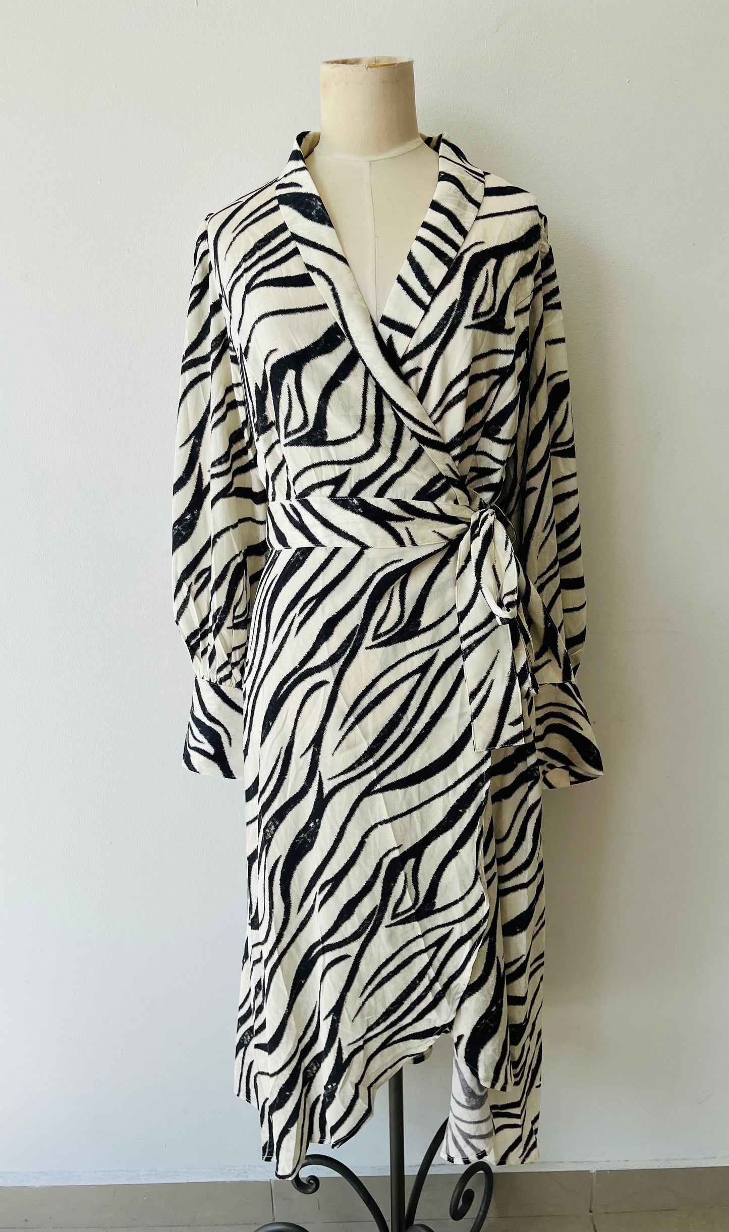 Elora dress