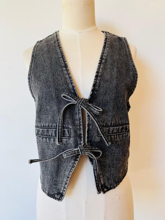 Camelia vest