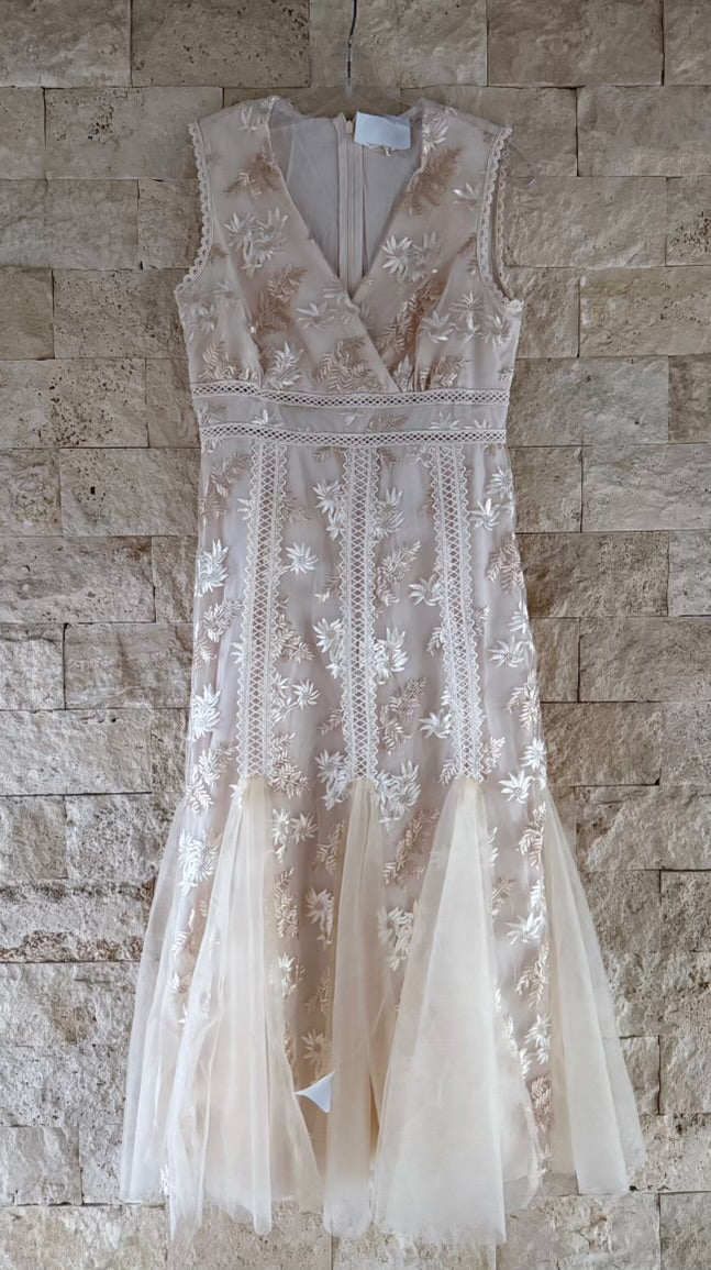 Selena dress