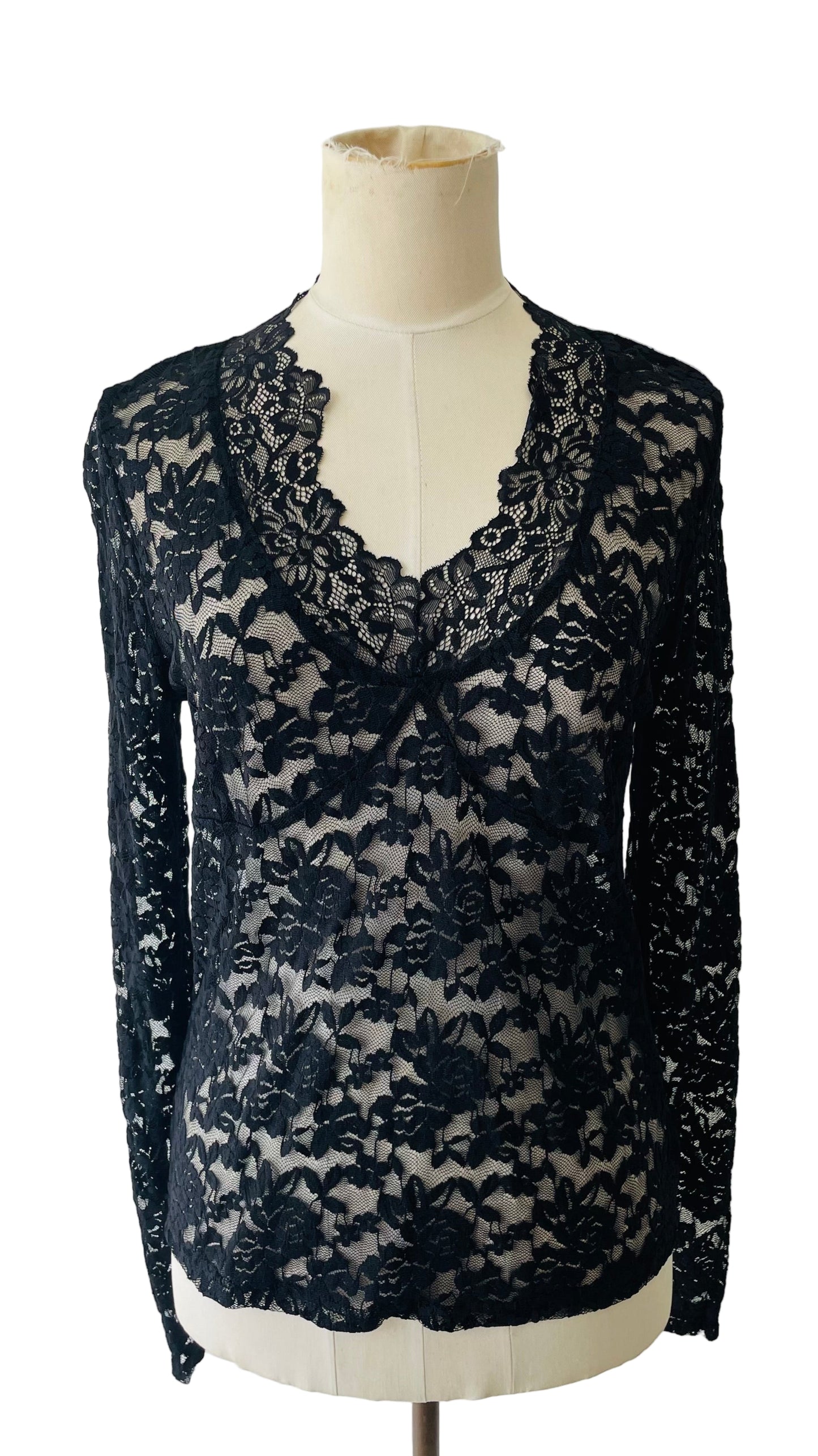 Maxxine lace top