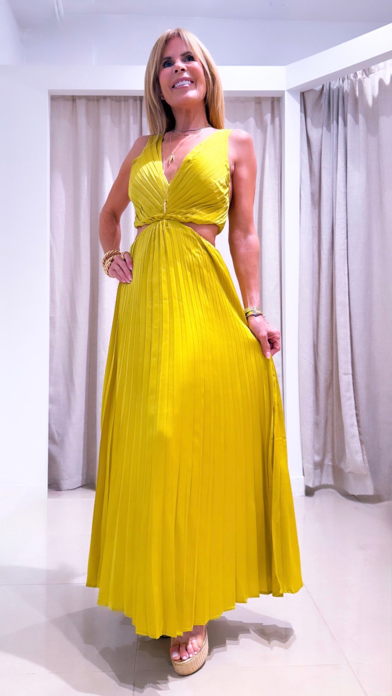 Lelis dress