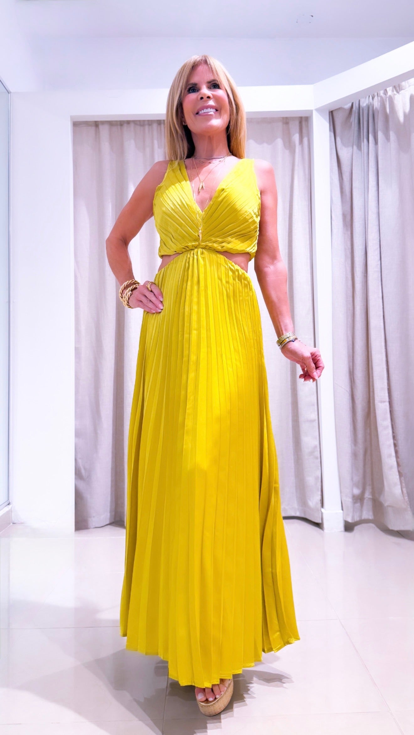 Lelis dress