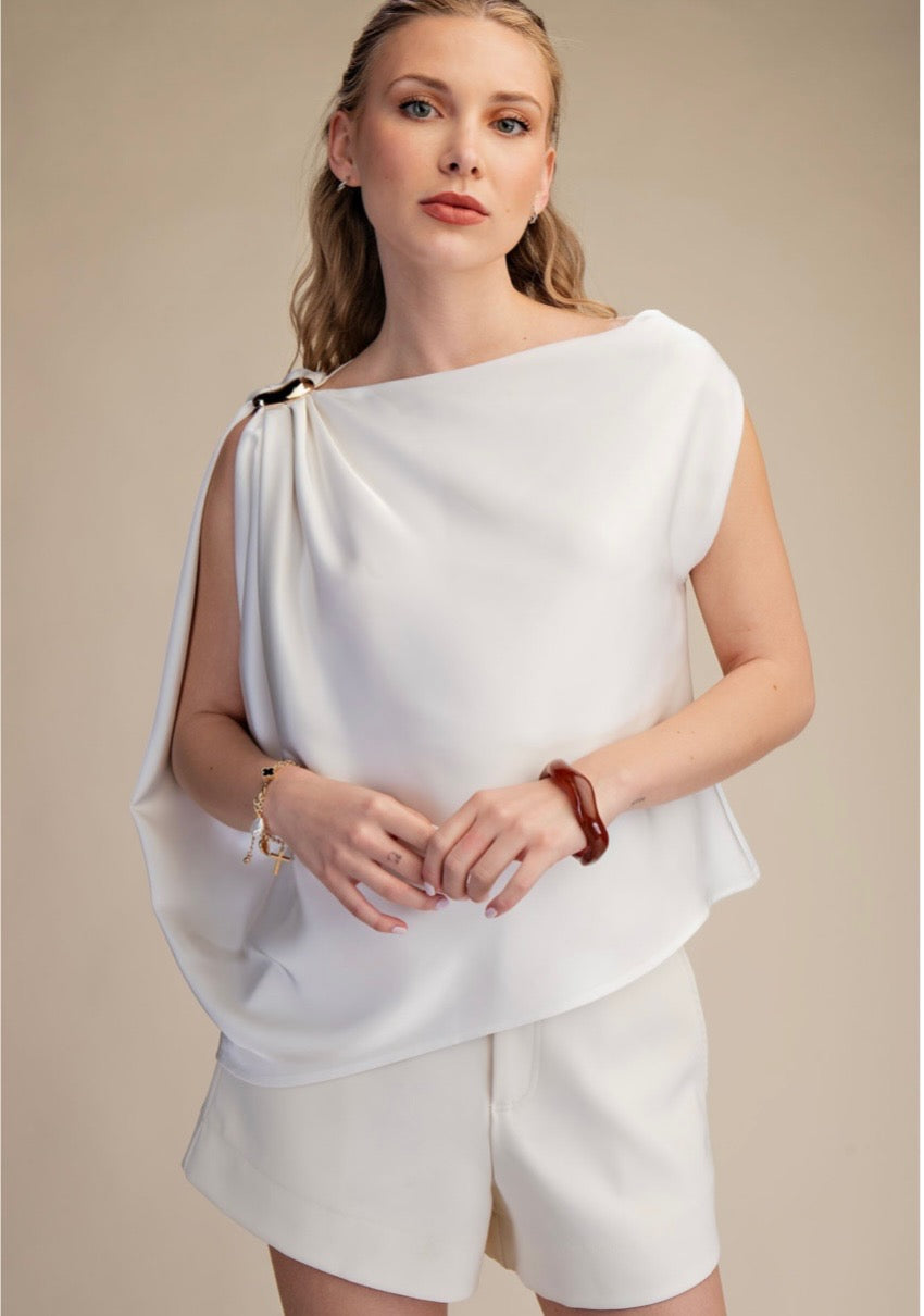 Maiden top