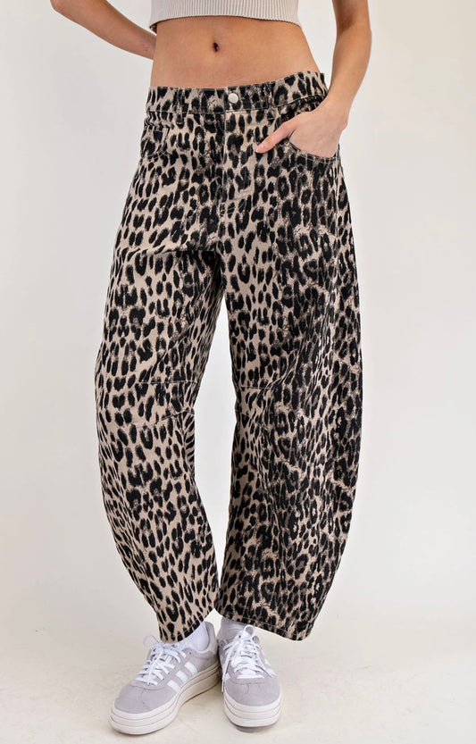 Animal print barrel pant