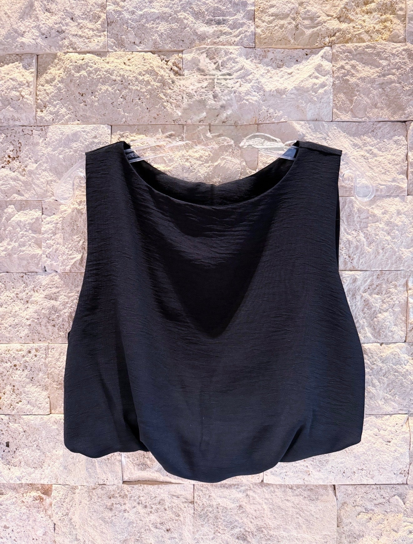 Camilla top