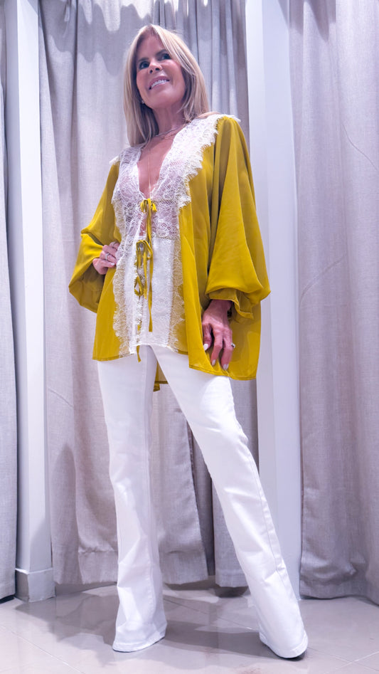 White jean
