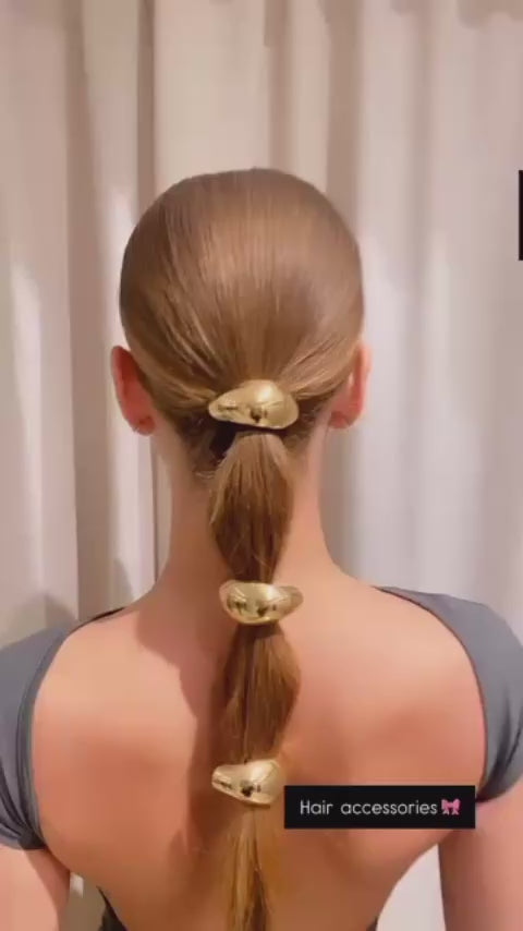 Darcy hair accessories